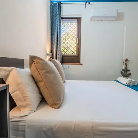 Esclusiva Sulla Della Pelosa Tatil Evi